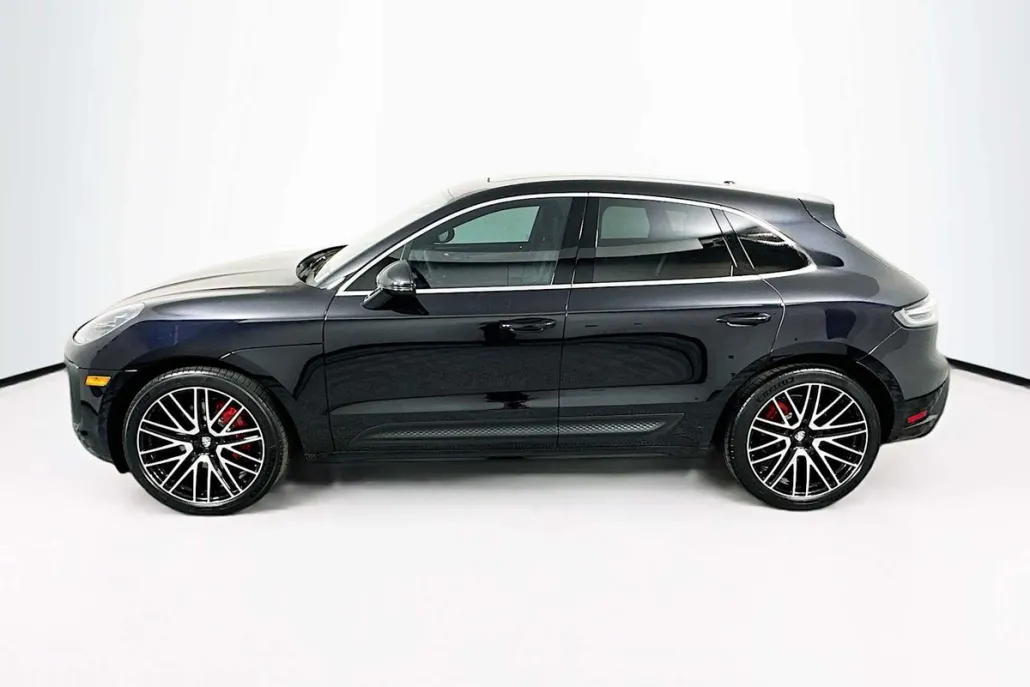 2025 Porsche Macan S photo 1