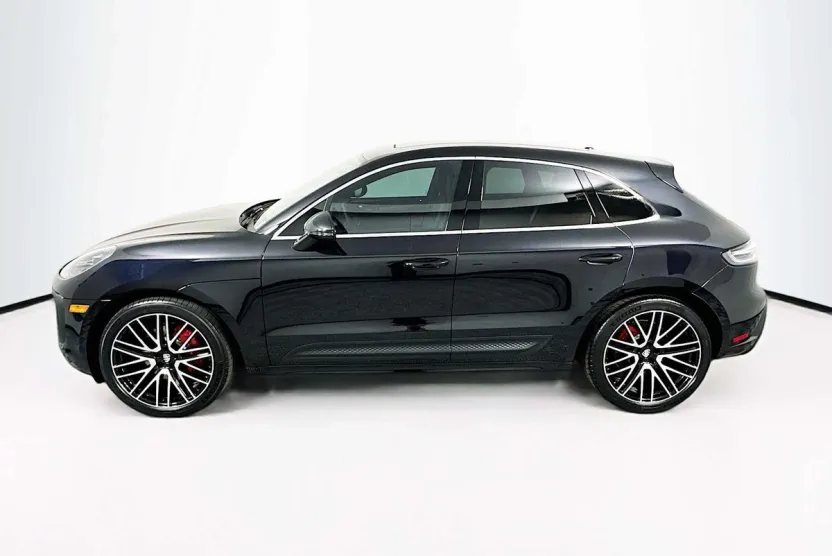 2025 Porsche Macan S photo 1