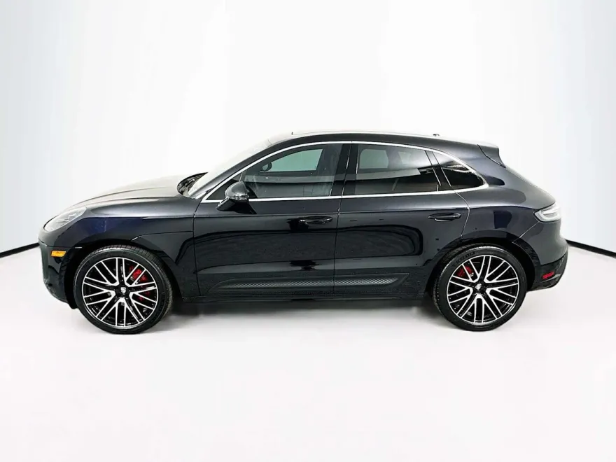 2025 Porsche Macan S photo 1