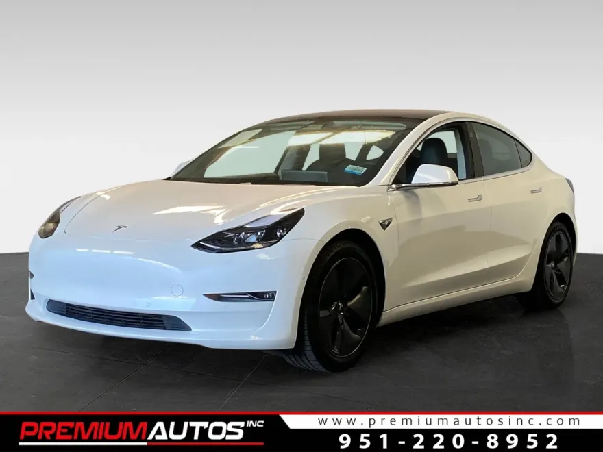 2018 Tesla Model 3 Mid Range photo 1