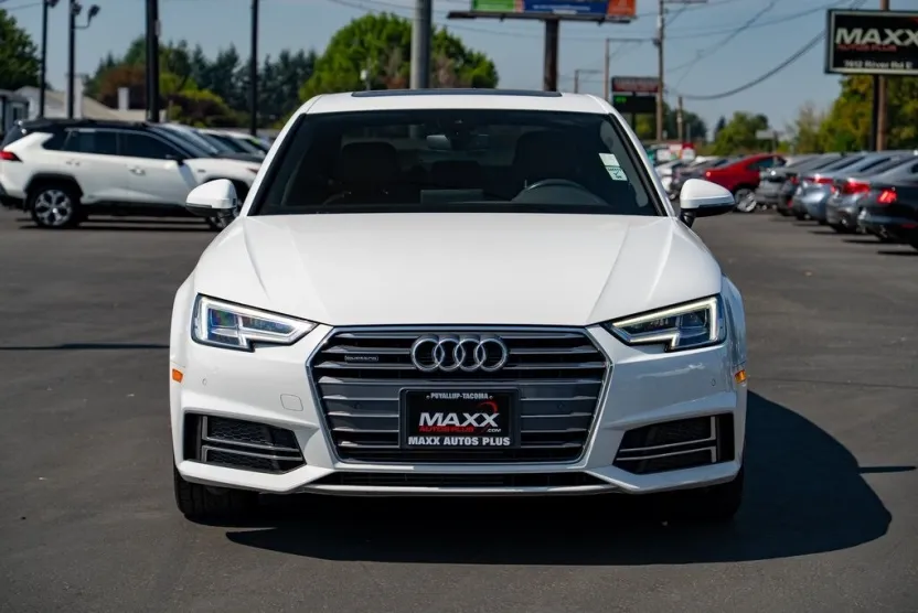 2017 Audi A4 2.0T Premium Plus photo 1
