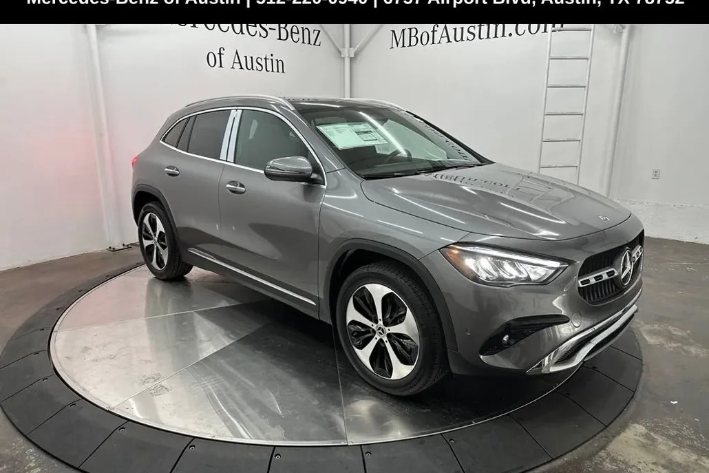 2025 Mercedes Benz GLA 250 photo 1