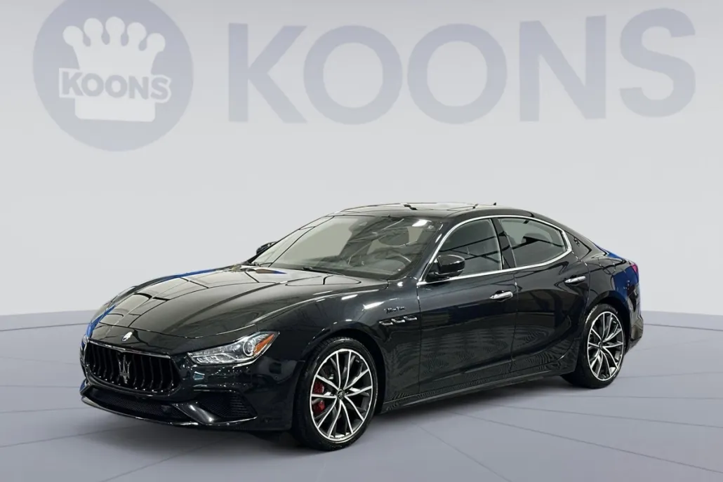 2022 Maserati Ghibli Modena Q4 photo 1