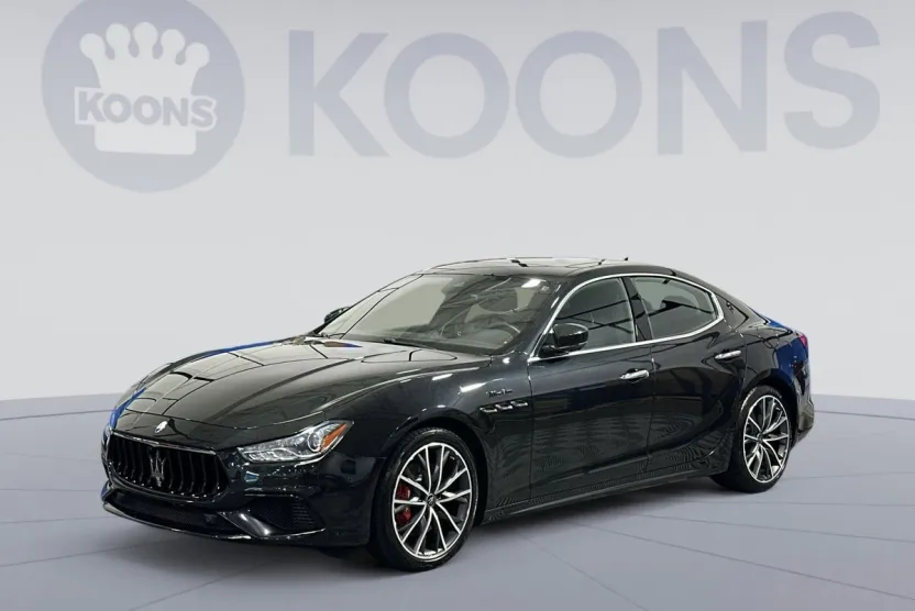2022 Maserati Ghibli Modena Q4 photo 1