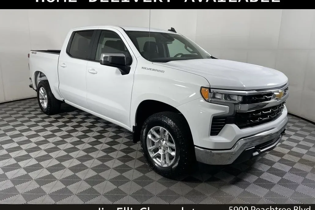 2023 Chevrolet Silverado 1500 LT photo 1
