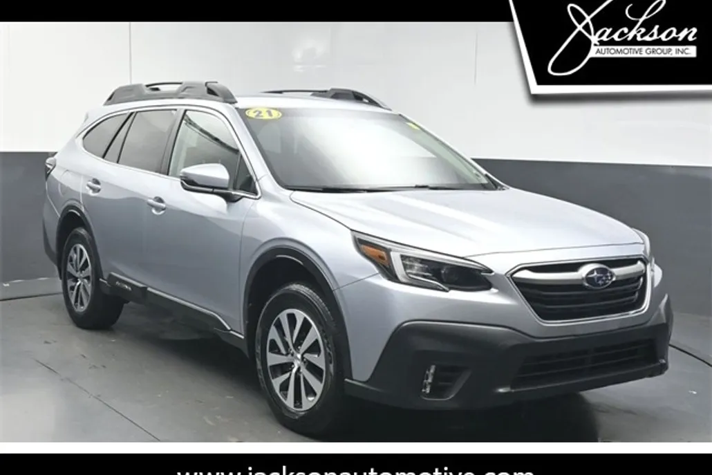 2021 Subaru Outback Premium photo 1