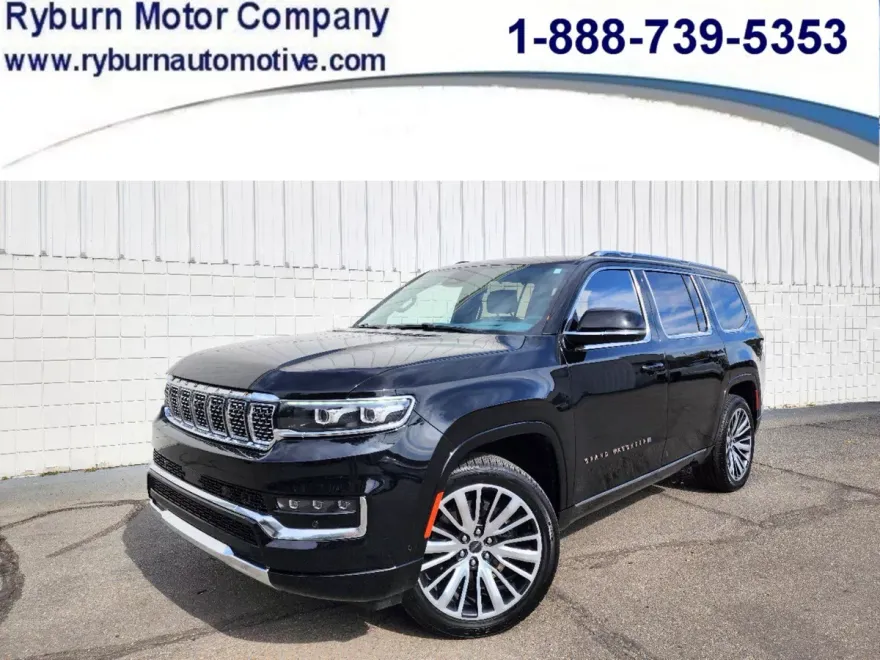 2023 Jeep Grand Wagoneer III photo 1