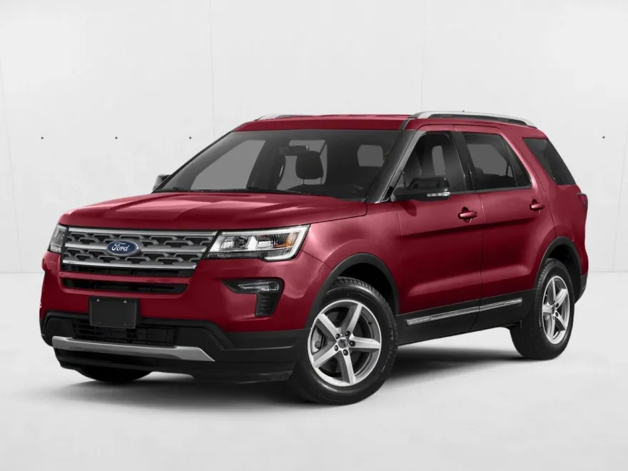 2018 Ford Explorer XLT photo 1