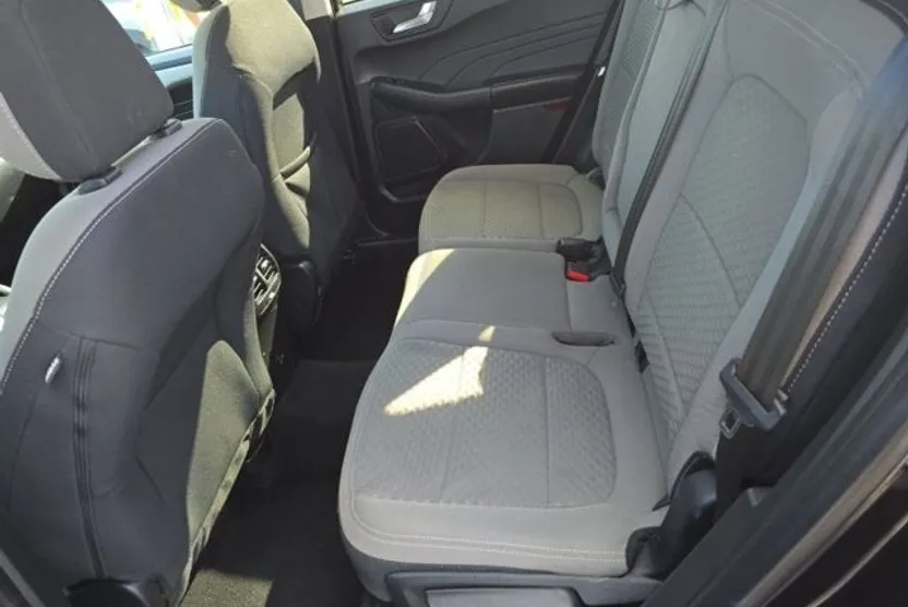 2021 Ford Escape SE photo 1