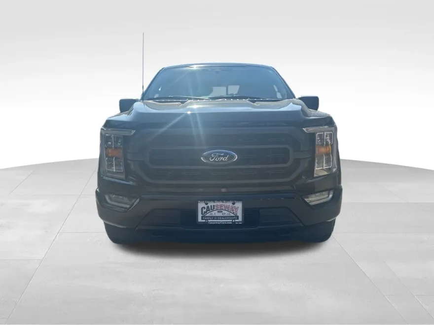 2023 Ford F-150 XLT photo 1