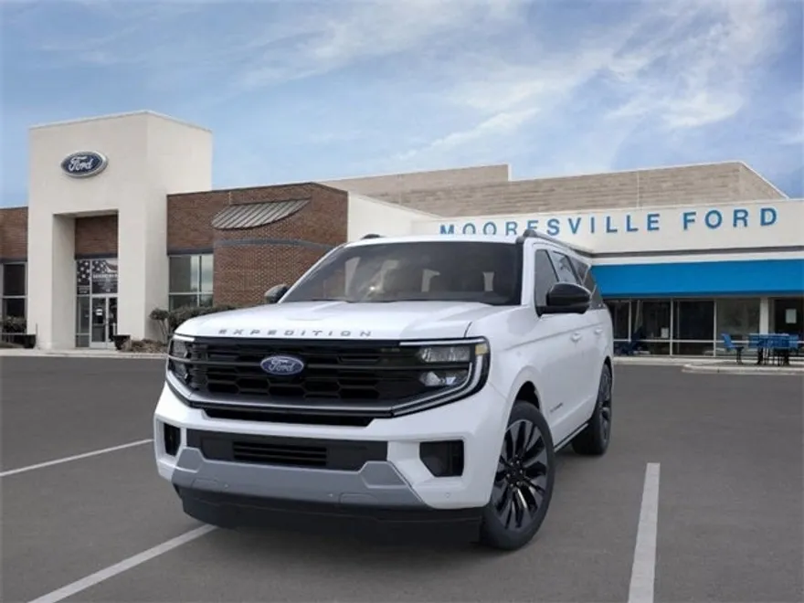 2025 Ford Expedition Platinum photo 1