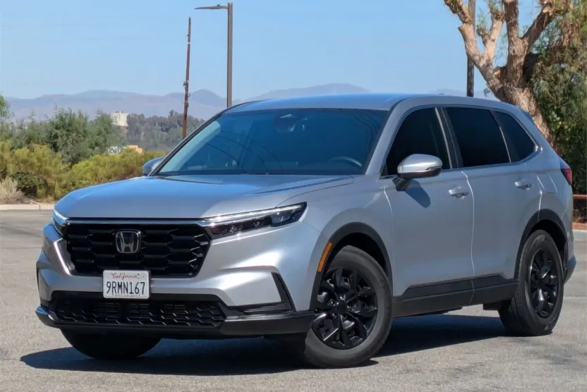 2025 Honda CR-V LX photo 1