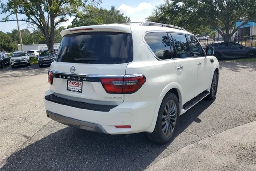2024 Nissan Armada Platinum photo 1