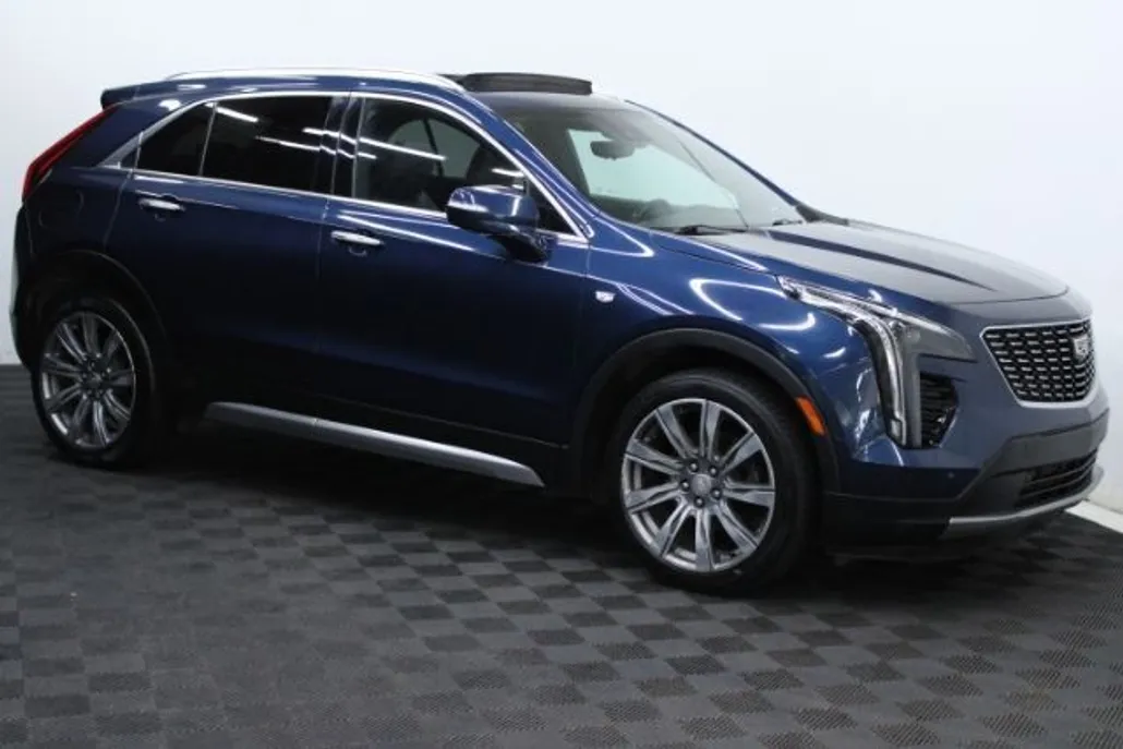 2019 Cadillac XT4 Premium Luxury photo 1