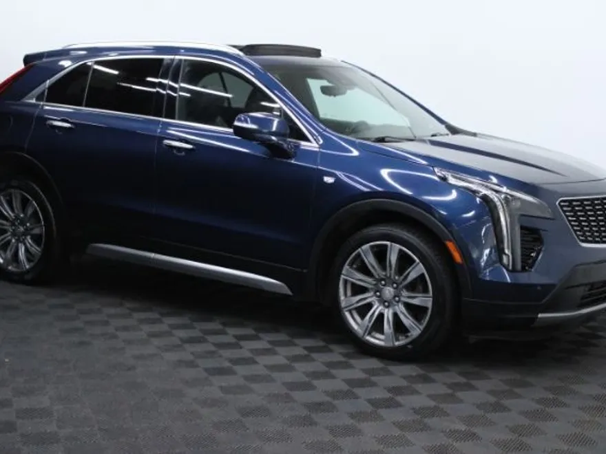 2019 Cadillac XT4 Premium Luxury photo 1