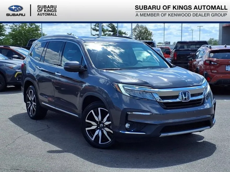 2020 Honda Pilot Touring photo 1