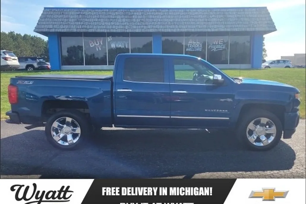 2017 Chevrolet Silverado 1500 LTZ photo 1