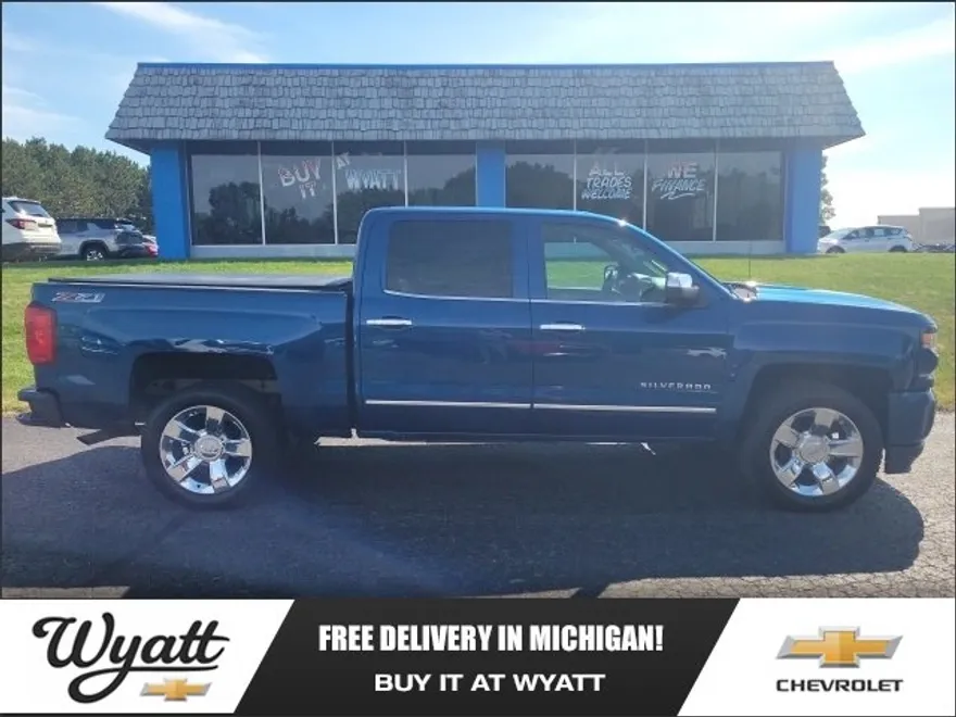 2017 Chevrolet Silverado 1500 LTZ photo 1