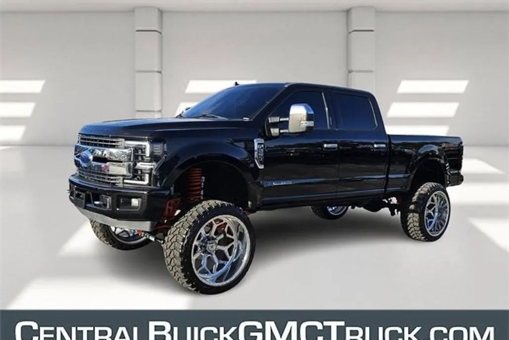 2019 Ford F-250 Lariat photo 1