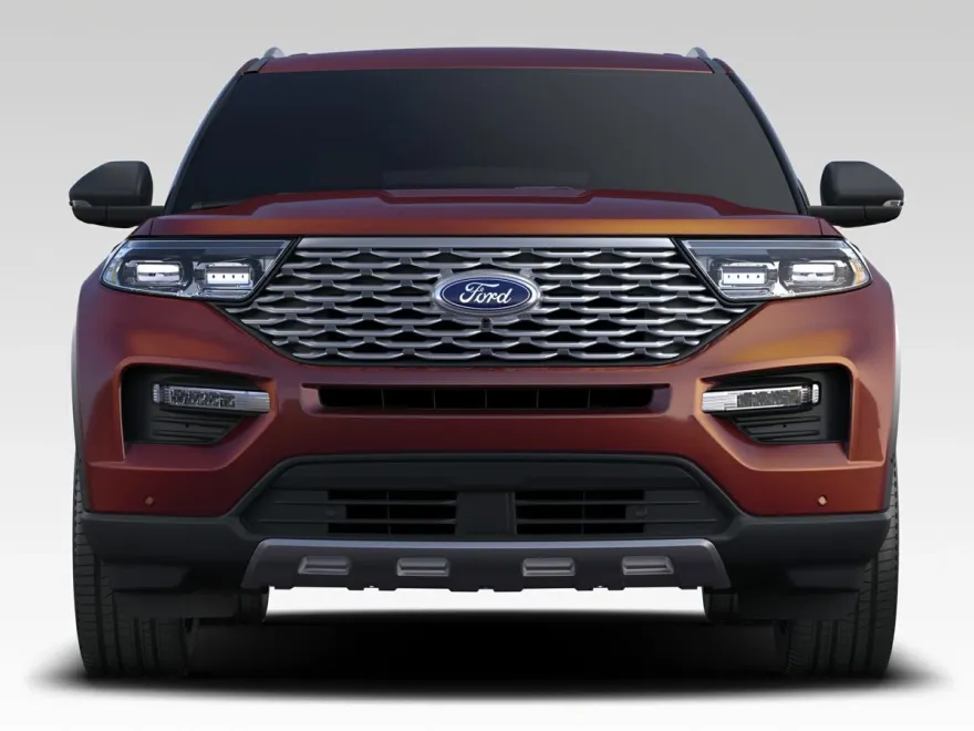 2020 Ford Explorer XLT photo 1