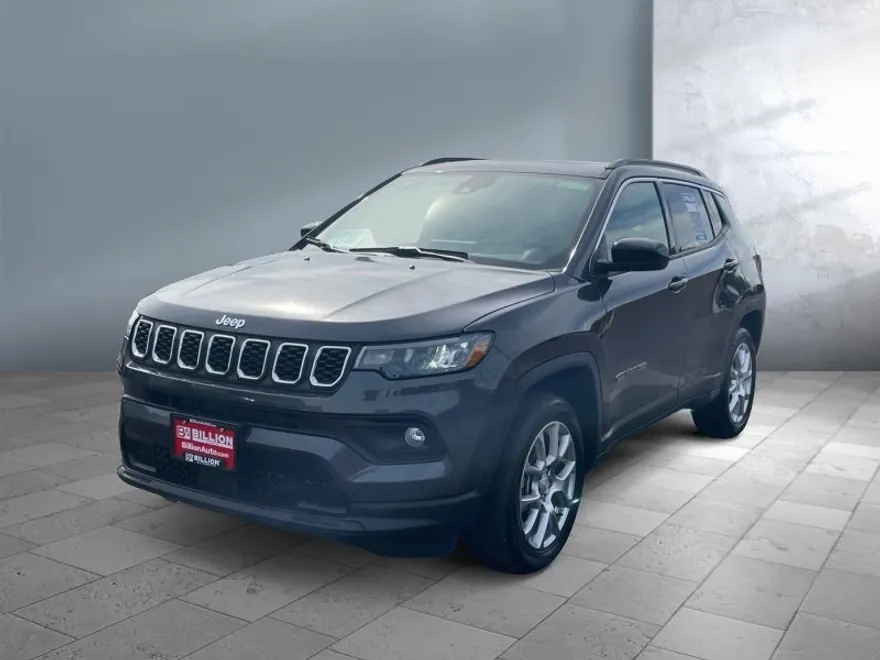 2024 Jeep Compass Latitude Lux photo 1