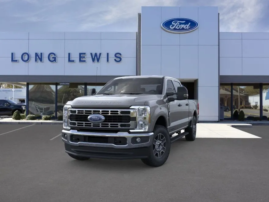 2025 Ford F-250 photo 1