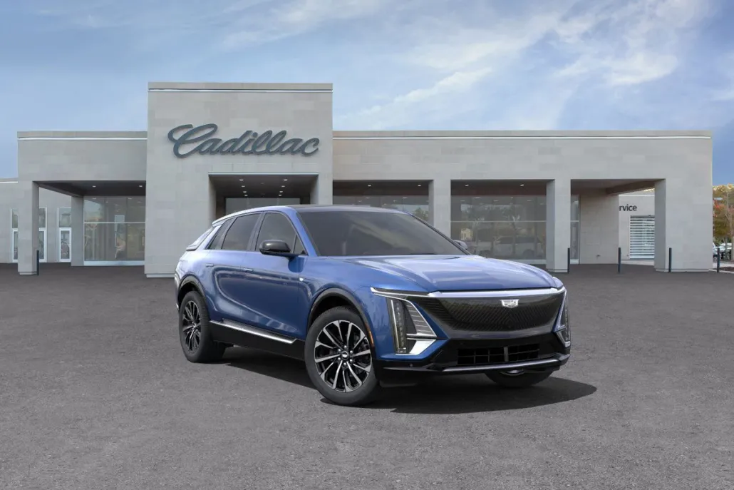 2024 Cadillac Lyriq Sport photo 1