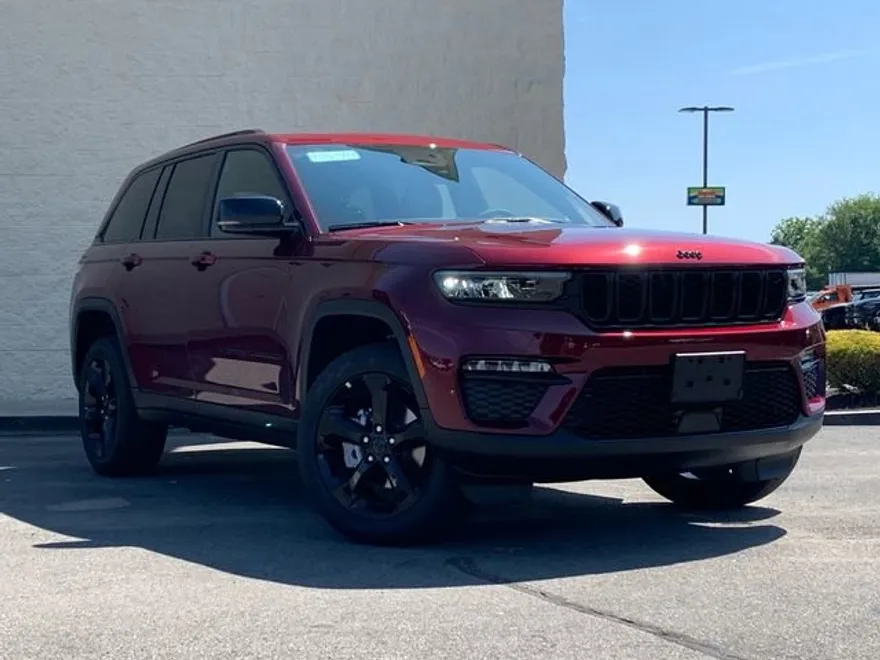 2025 Jeep Grand Cherokee Limited photo 1