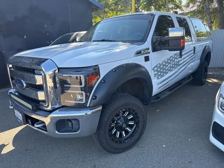 2013 Ford F-350 XLT photo 1