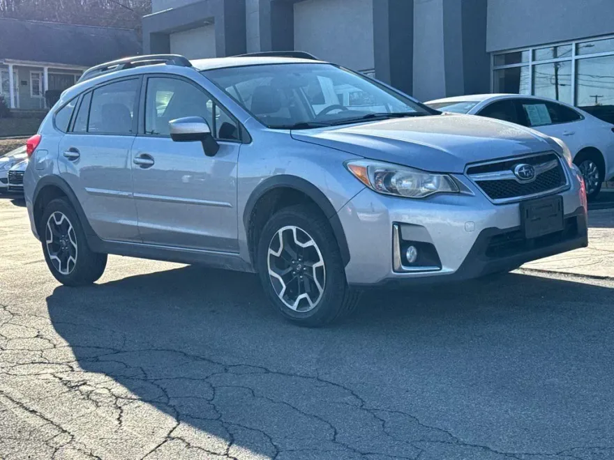 2016 Subaru Crosstrek 2.0i Premium photo 1