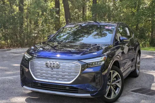 2022 Audi Q4 E-tron Sportback 50 Premium photo 1