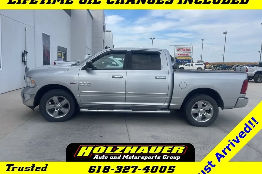 2016 Ram 1500 Big Horn photo 1