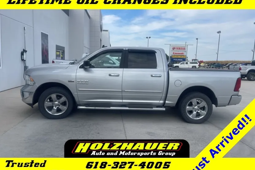 2016 Ram 1500 Big Horn photo 1