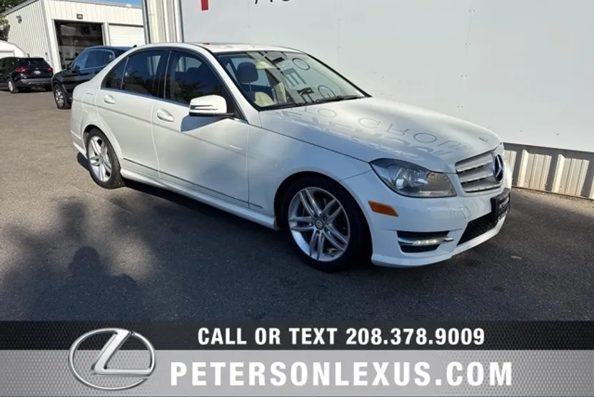 2012 Mercedes Benz C 300 4MATIC photo 1
