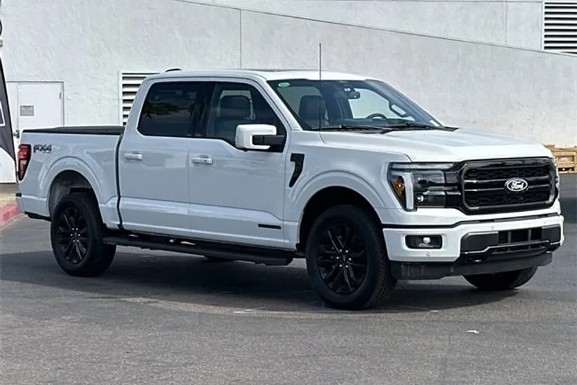 2025 Ford F-150 Lariat photo 1