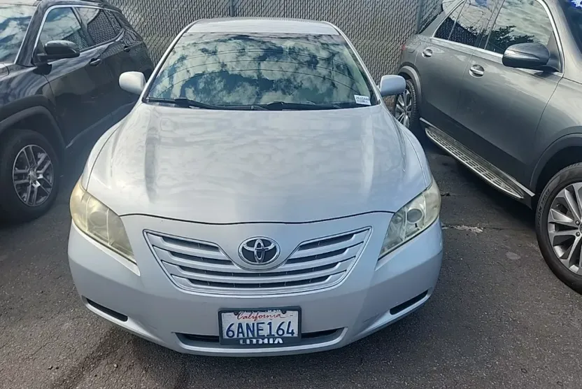 2007 Toyota Camry LE photo 1