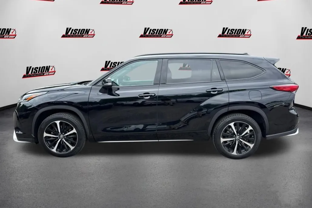 2021 Toyota Highlander XSE photo 1