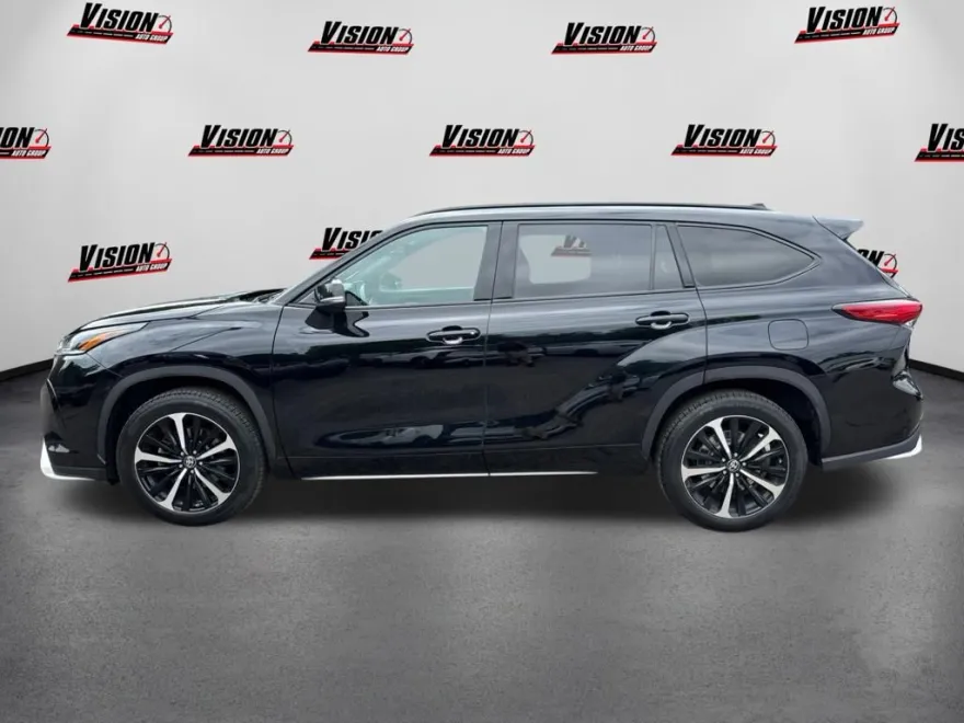 2021 Toyota Highlander XSE photo 1