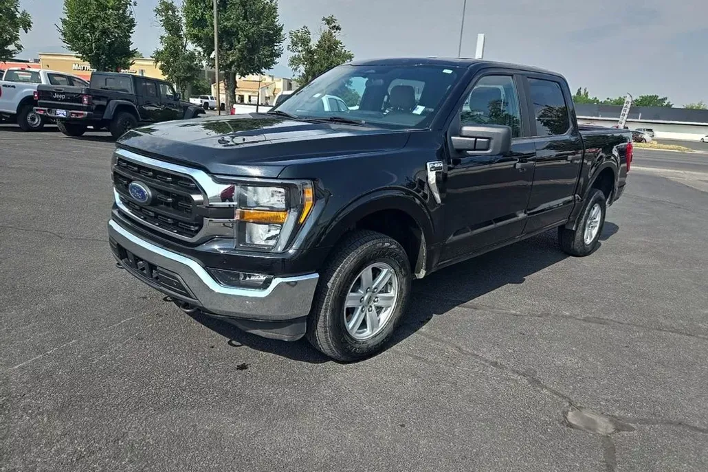 2023 Ford F-150 XLT photo 1