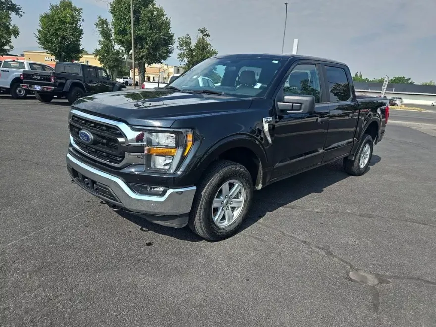 2023 Ford F-150 XLT photo 1