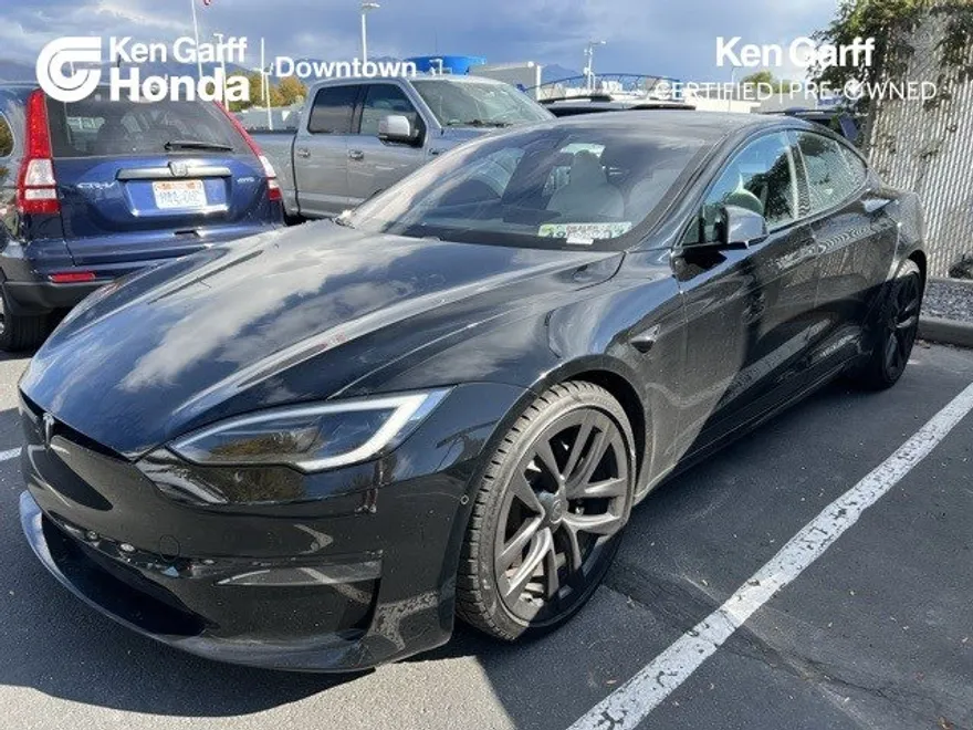 2022 Tesla Model S Long Range photo 1