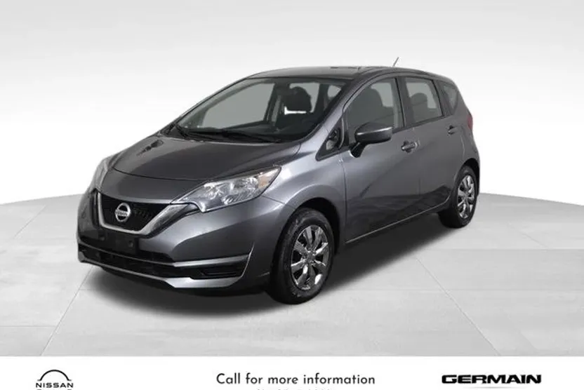 2018 Nissan Versa Note SV photo 1
