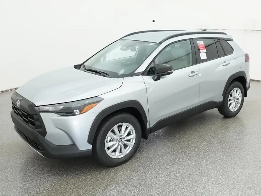 2026 Toyota Corolla Cross LE photo 1