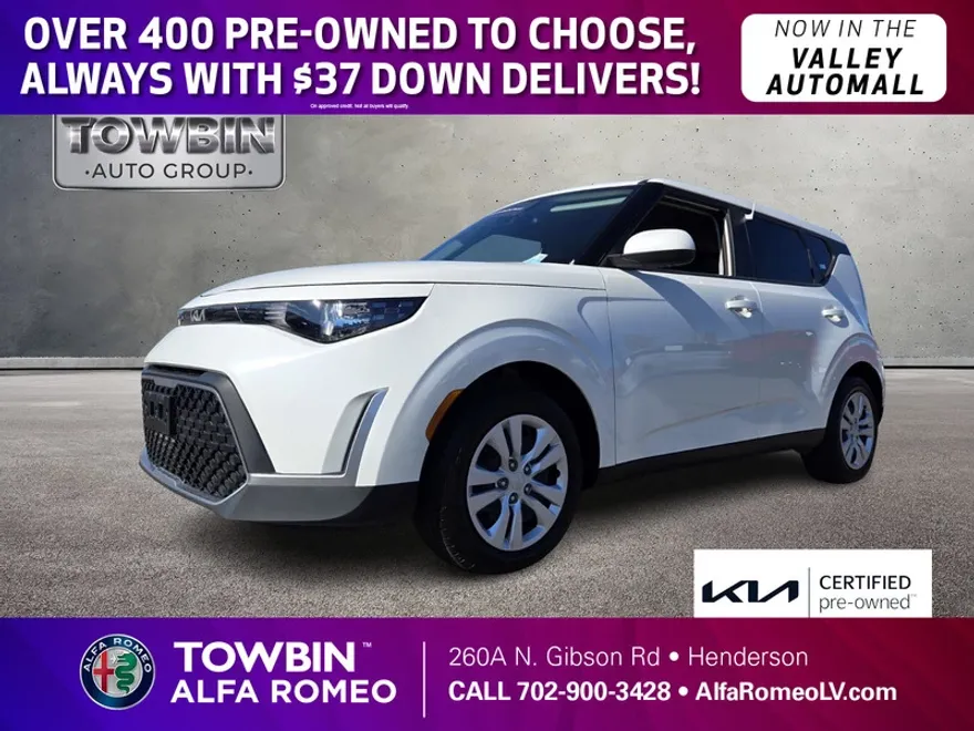 2023 Kia Soul LX photo 1