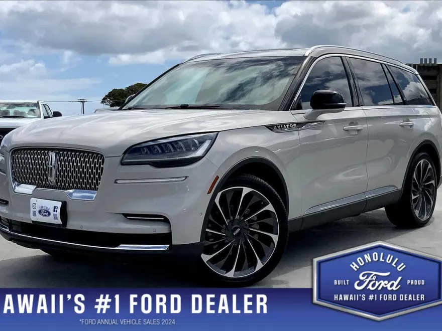2022 Lincoln Aviator Reserve photo 1