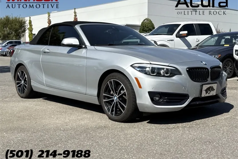 2020 Bmw 230i xDrive Convertible photo 1