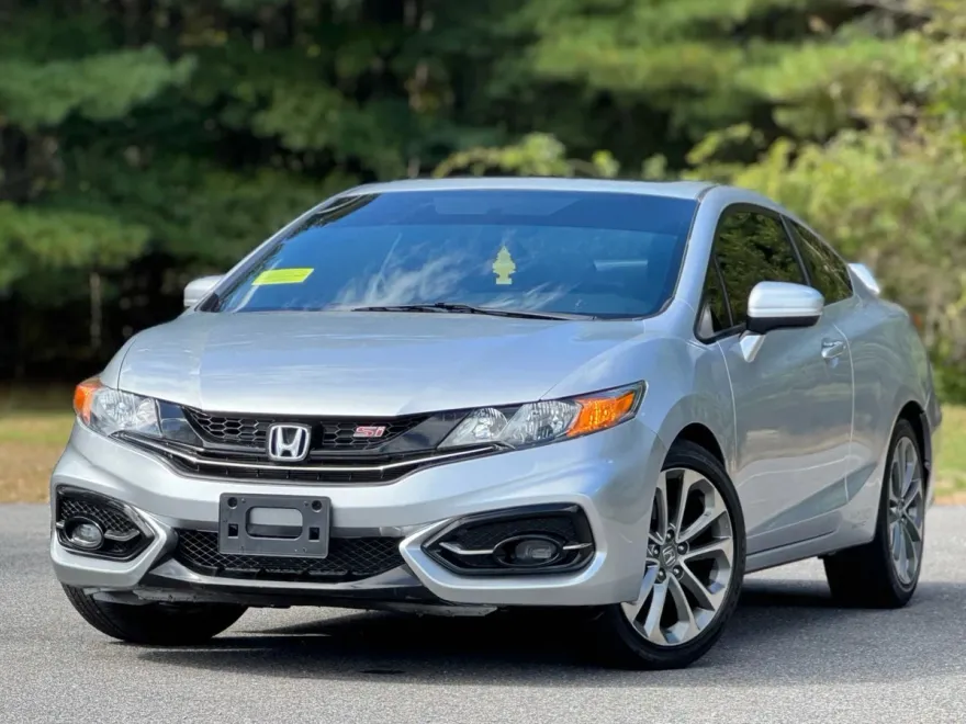 2015 Honda Civic Si photo 1