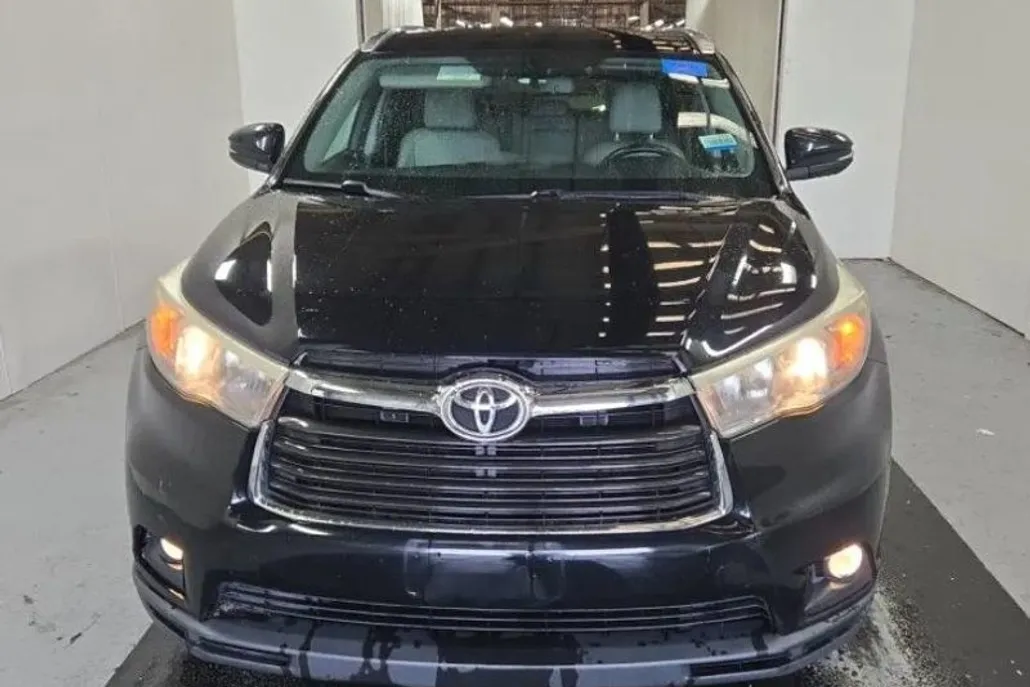 2015 Toyota Highlander Base Hybrid photo 1