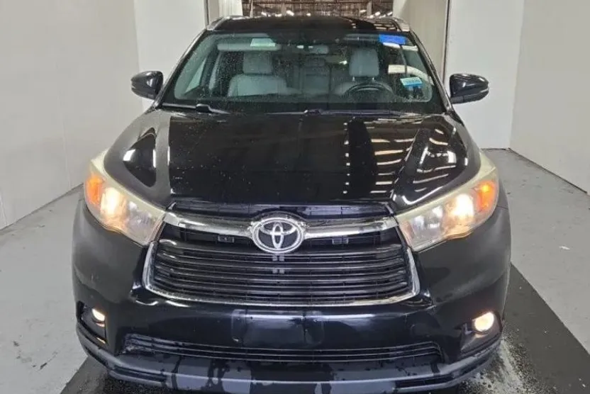 2015 Toyota Highlander Base Hybrid photo 1