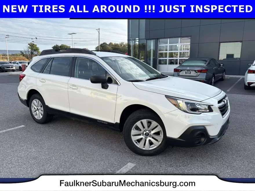 2018 Subaru Outback 2.5i photo 1